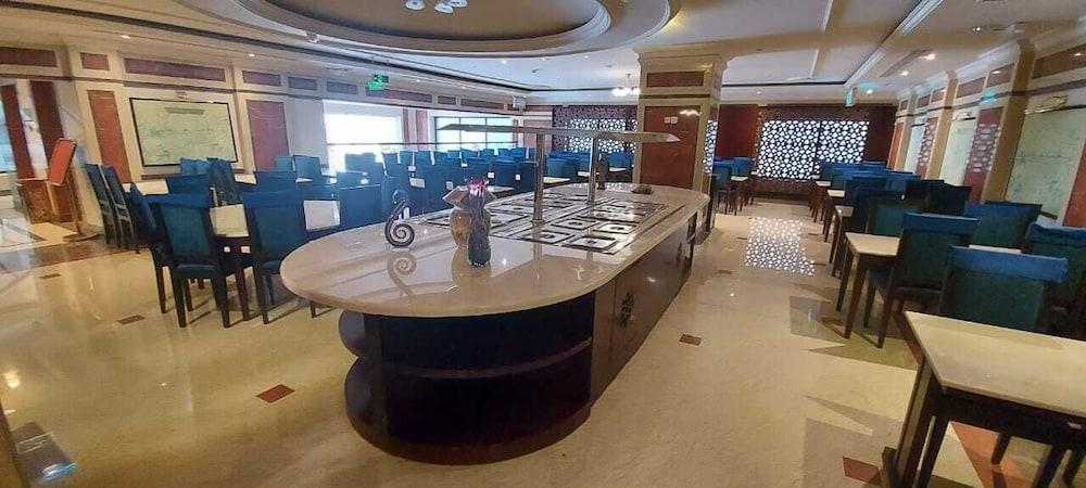 Rotana Al Mesk Hotel Medyna Zewnętrze zdjęcie